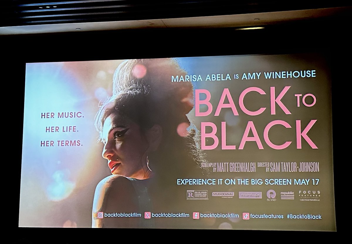 Seated and ready for @BacktoBlackFilm #amywinehouse #marisaabela