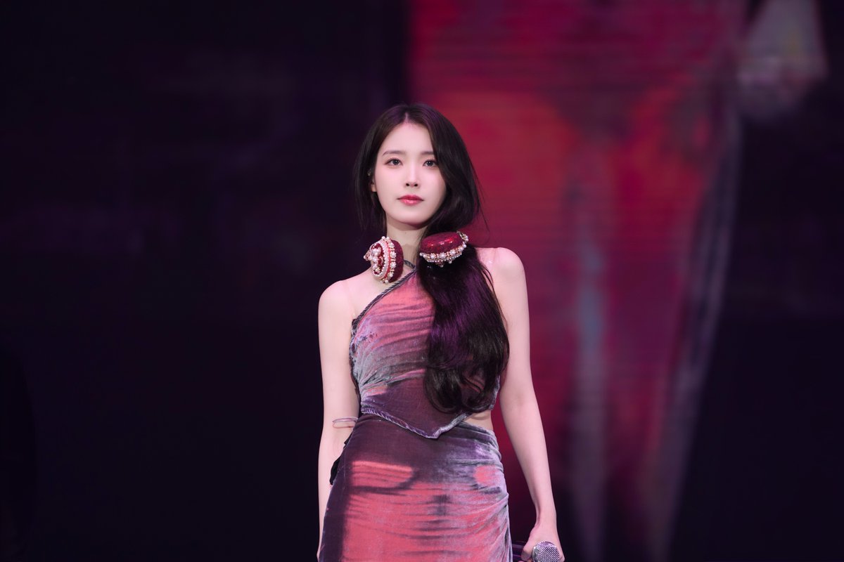 kbsworld_enter's tweet photo. 아이유, ‘2024 IU HEREH
WORLD TOUR CONCERT IN JAKARTA’ 大 성료!

- 자카르타 콘서트도 성공적 마무리! 라이브+퍼포먼스에 분위기 최고조!
- 월드투어 자카르타 단독 콘서트도 성료! 현지도 ‘아이유 매력 홀릭’

[제공= EDAM 엔터테인먼트]

#아이유 #IU https://t.co/YHBO2hKpQv