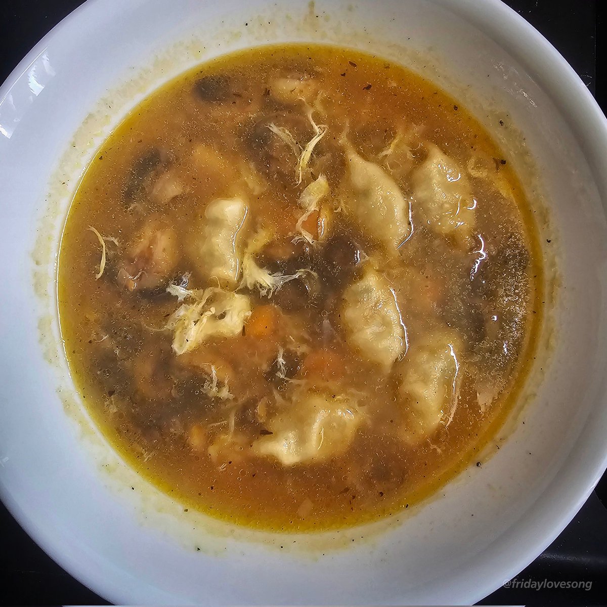 Noms. Wish I had some green onions, but not bad for all things that were in my freezer / fridge at the time. Had a bag of mini dumplings, mushrooms, and chicken that needed to be used so soup it was!