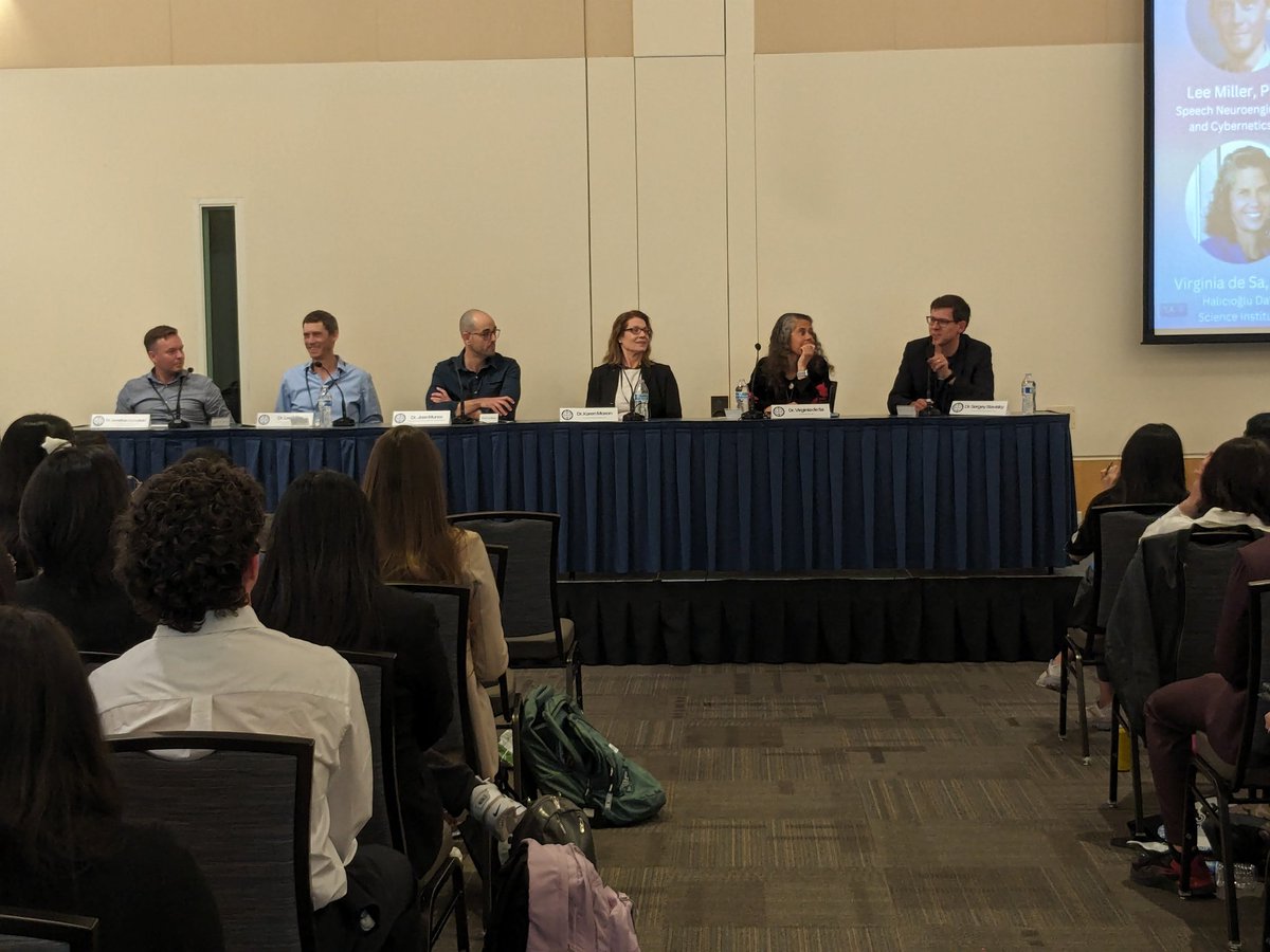 Academic panel with Prof. @SergeyStavisky @UCDneurosurgery, Virginia de Sa @UCSD, Karen Moxon @UCDavisCOE , Jose Munoz from Kavli Center @UCBerkeley , Lee Miller @ucdavisbiology , and Jon Schofield @UCDavisCOE at the California Neurotech Conference organized by Neurotech@Davis.