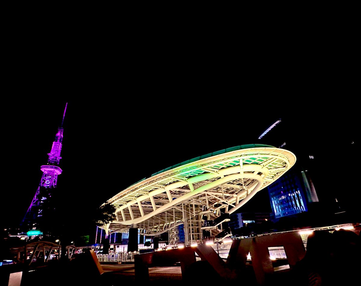 Pattunisland_'s tweet photo. 2024 FTISLAND LIVE IN JAPAN 
"HEY DAY" 名古屋
オアシス21 ライトアップ企画
拡散協力してくださった皆さま
集まってくれたプリマドンナ💛
素敵な瞬間を共有できて幸せです🥹
本当にありがとうございました（AJM）

点灯の瞬間です💫

#FTISLAND #HEY_DAY #NAGOYA
@skullhong @saicowow @FtDrMH1111 https://t.co/AeVgCijSNS