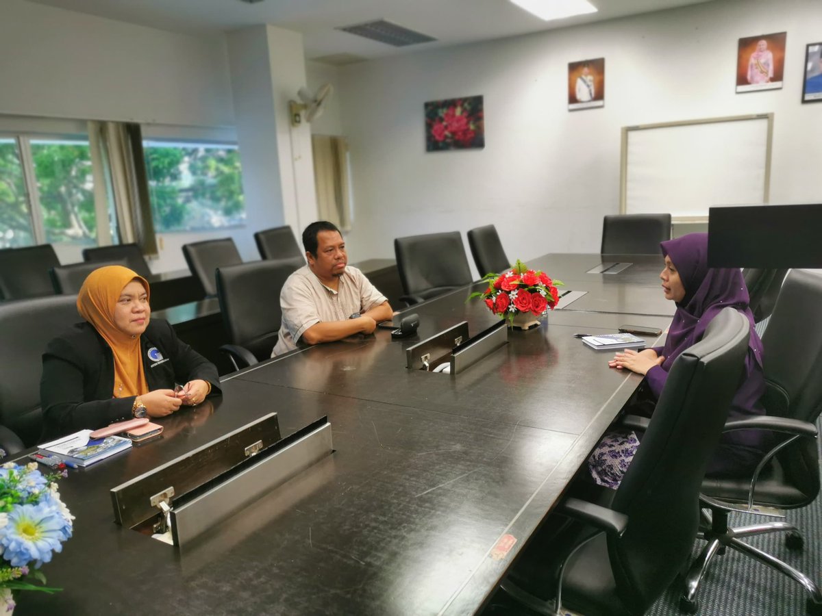 IPTK_UTeM's tweet photo. Pelaksanaan Penilaian Akreditasi Penuh MQA secara dalaman bagi program Sarjana Pengurusan Perniagaan Kejuruteraan (MIEM) telah diadakan pada 22 April &amp; 23 April 2024.

Pihak IPTK mengucapkan terima kasih kepada panel dan mendoakan kejayaan seluruh warga kerja IPTK, UTeM. https://t.co/HExhgwlgYs