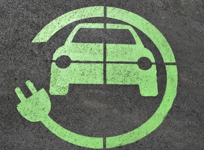 Hay avances en los vehículos eléctricos de carga inalámbrica viajesboletin.com/?p=136376#turi… #vehiculoselectricos