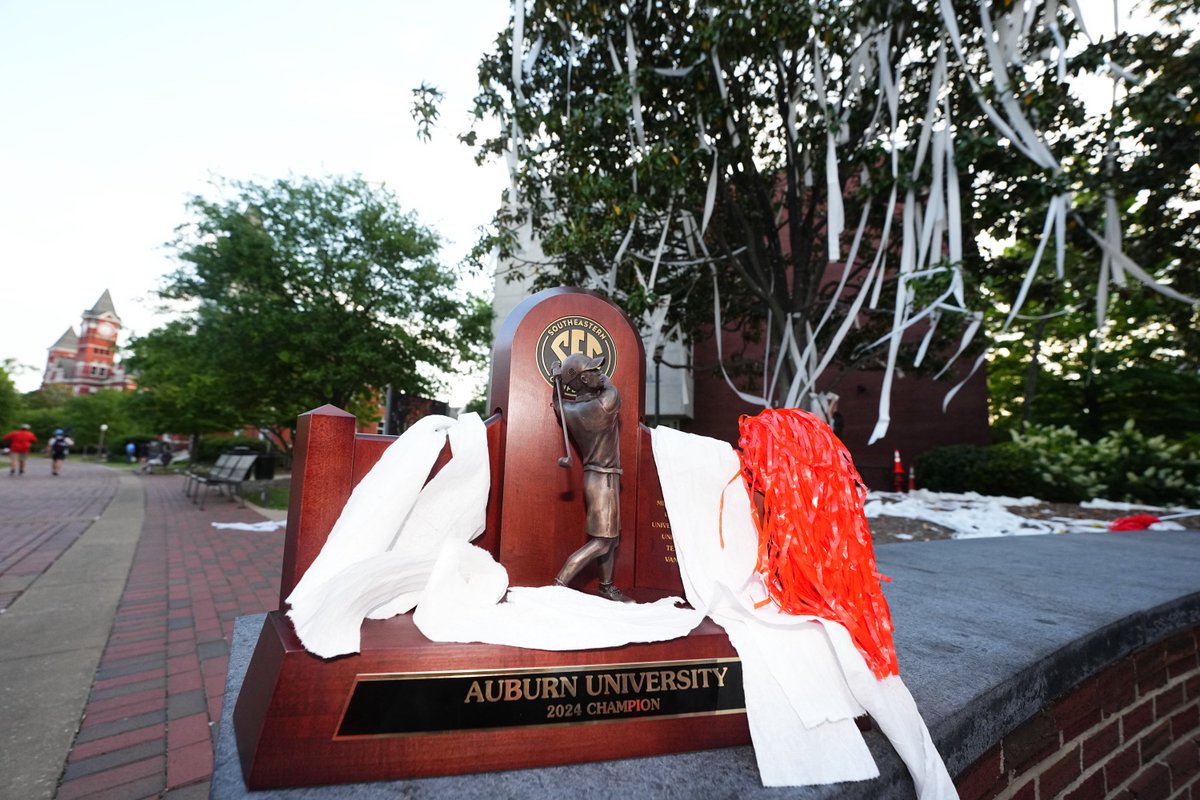 Brought the hardware home to where it belongs 🏡🧻 #WarEagle