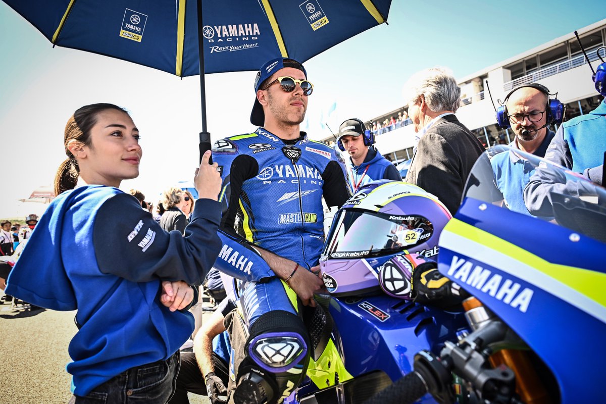 yamaha_race tweet picture