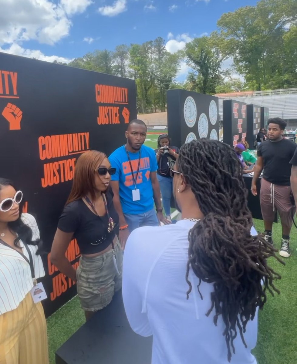 tymetothrive's tweet photo. 2nd Annual Huncho Day was a success 🫶🏾🚀 Thank you to @CJACTIONFUND x @brentmbailey_ for bringing out Tyme to Thrive to be the voice for Survivors ! 🌻 #TymetoThrive #EndGunViolence #Quavo #LLTY #LLTAKEOFF 🕊️🕊️🕊️ https://t.co/wyPPox5D8N