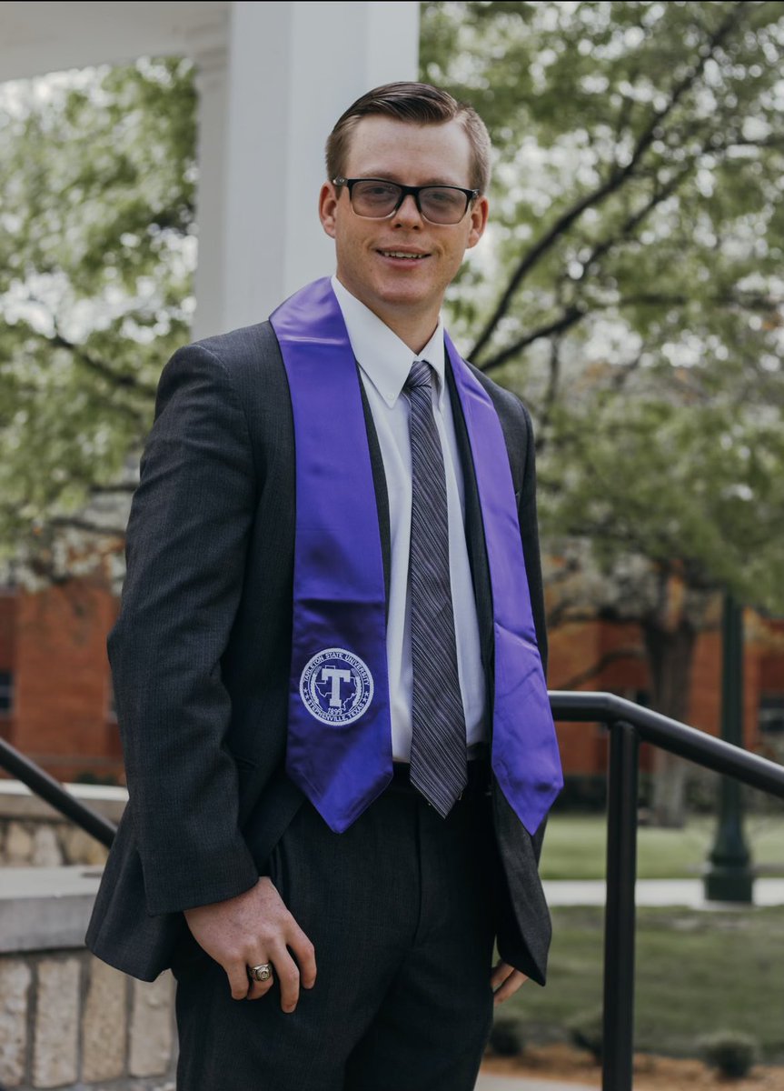 LathesTowns's tweet photo. Congratulations Mr. Billy Snipes! So proud of you! #TarletonExcellence #TarletonInvolvementSucess #TarletonTradition #SpiritOfTarleton #TarletonStudentBodyPresident @TarletonSGA @tarletonstudent @TarletonVPSES @TSUConnectionVP #ClassOf2024 https://t.co/PkxQD56IUB