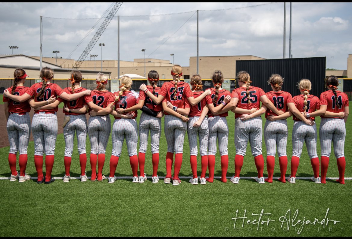 We played for something bigger than us yesterday. We wore orange ribbon to honor the victim of the Arlington Bowie shooting🧡🧡 Protect our schools!! #gunviolenceprevention
