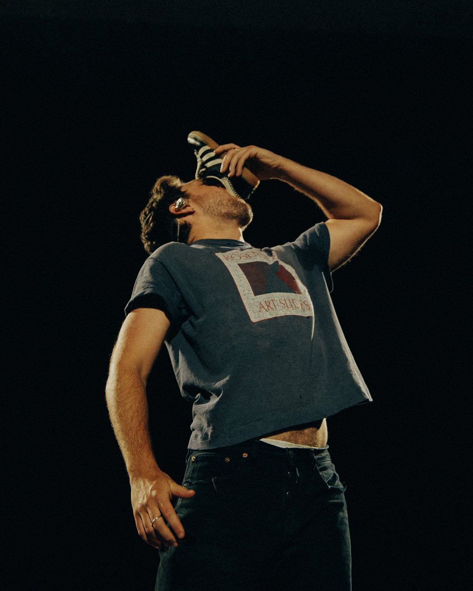 NiallOfficial's tweet image. Night Twenty-Six Brisbane