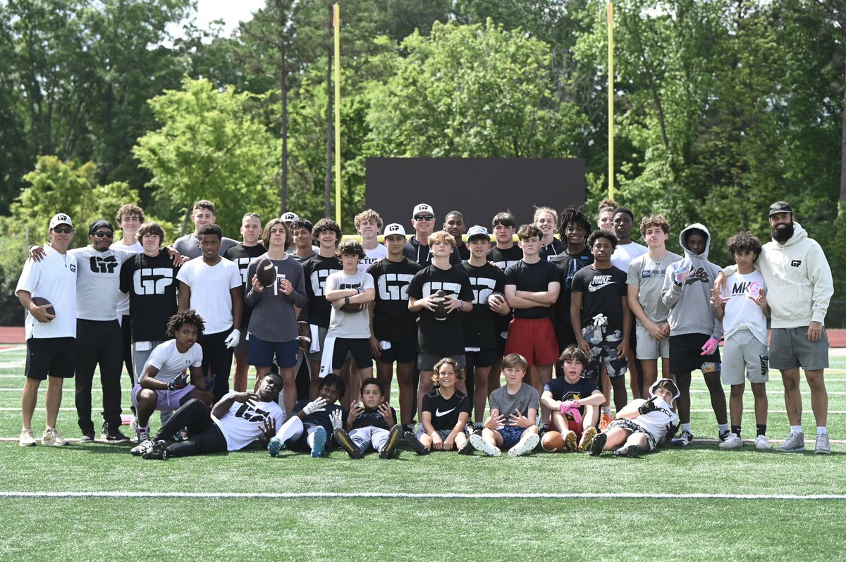 Blessed to have another great QB Camp!Thanks to all who were part of it! #HardWorkWorks Jeremiah 29:11