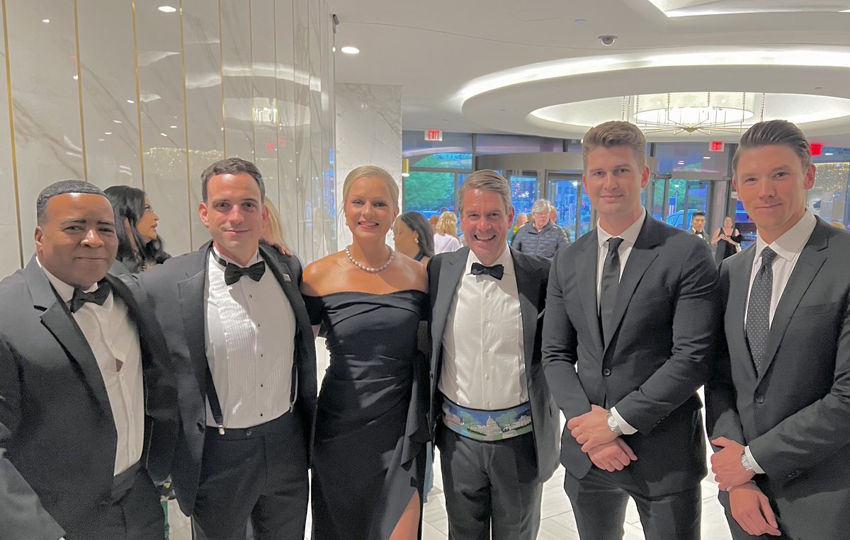 SandraSmithFox's tweet photo. #WHCD 2024 https://t.co/phbAOAe1la