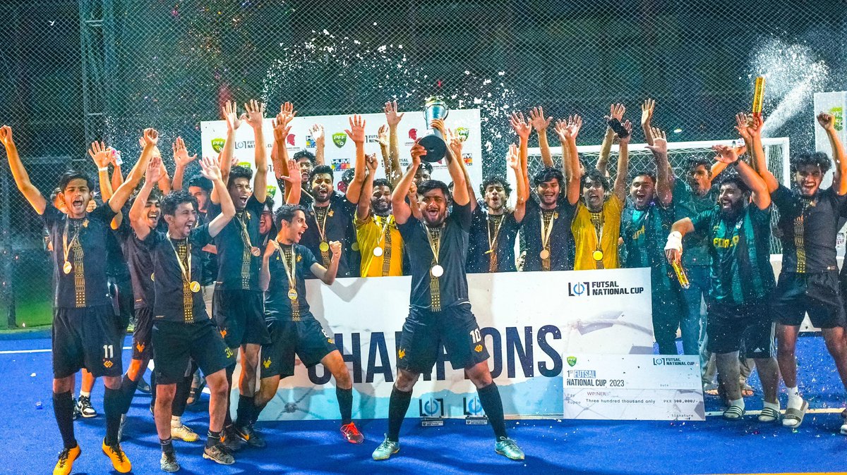 CHAMPIONS OF KARACHI! 🏆

Congratulations to Forza Karachi on being crowned Champions of the Futsal National Cup - Karachi Edition! ❤️

#pakistanfootball #hojayefutsal #futsalnationalcup