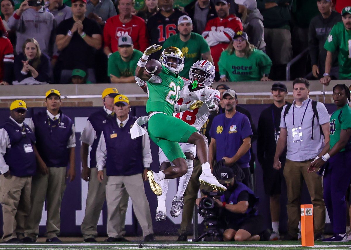 #NotreDame CB Benjamin Morrison cornering the early buzz for 2025 NFL Draft Irish junior leads Notre Dame's multiple early-round 'way too early' projections for next year's NFL Draft. @insideNDsports notredame.rivals.com/news/notre-dam…