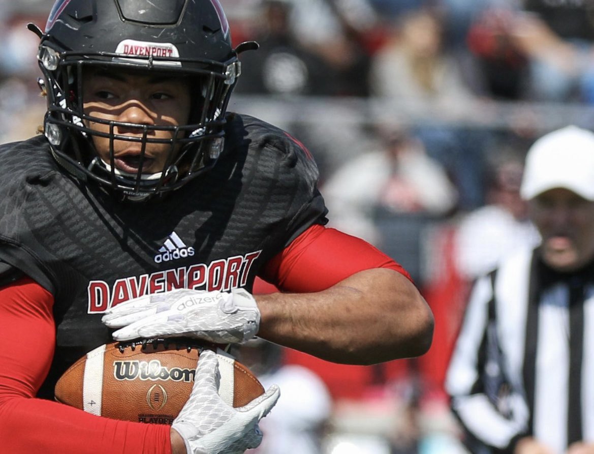 Donovan Lyons (@donovanlyons44) on Twitter photo After a great camp⦠I am Blessed to receive my first offer from Davenport University!! <a href="/SparkyMcEwen1/">Sparky McEwen</a> <a href="/CoachC_Brock/">Coach-Chan Brock</a> <a href="/AdrianMcEwen/">AJ McEwen</a> <a href="/CoachBlackwell_/">Curtis Blackwell II</a> #s2f After a great camp⦠I am Blessed to receive my first offer from Davenport University!! <a href="/SparkyMcEwen1/">Sparky McEwen</a> <a href="/CoachC_Brock/">Coach-Chan Brock</a> <a href="/AdrianMcEwen/">AJ McEwen</a> <a href="/CoachBlackwell_/">Curtis Blackwell II</a> #s2f