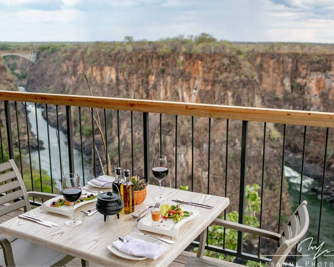 AlafriqueZ's tweet photo. This perfect spot for dinner, lunch or breakfast had breathtaking views. We are a local travel agency who can help you with your dream holiday trip. See our packages on https://t.co/OkLg1M1RKi
Directly chat on +263 77 250 9354

#VisitVictoriaFalls #VisitChobe #Alafrique #africa https://t.co/QMOdvO6R4X
