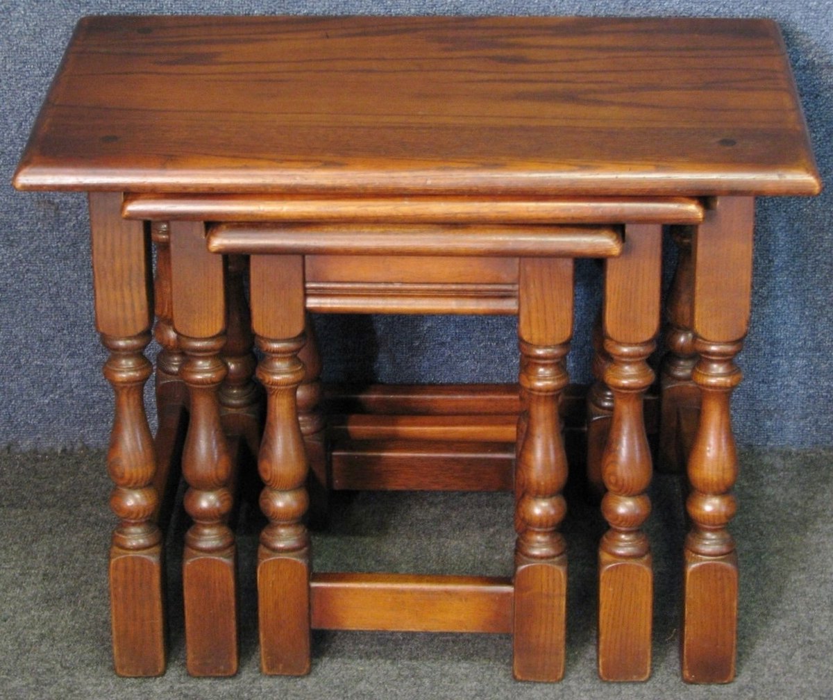 Available to buy now for £225, this charming Old Charm Solid Oak Nest of 3 Occasional Tables In Tudor Brown.

ebay.co.uk/itm/3353705625…

#OldCharm #WoodBrothers #SolidOak #Nestof3OccasionalTables #OldCharmNestOfTables #OldCharmOccasionalTables #TudorBrown #AirportAntiques