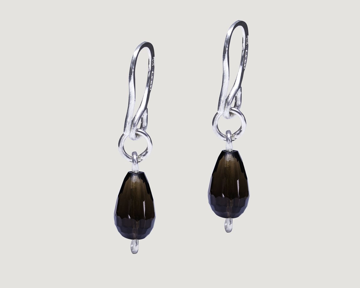 Silver drop earrings with brown stone. For handmade, textured and hallmarked silver jewellery visit  margaretgriffithsilverjewellery.com #sterlingsilver #Margriff #earlybiz #FCworkspace #etsy