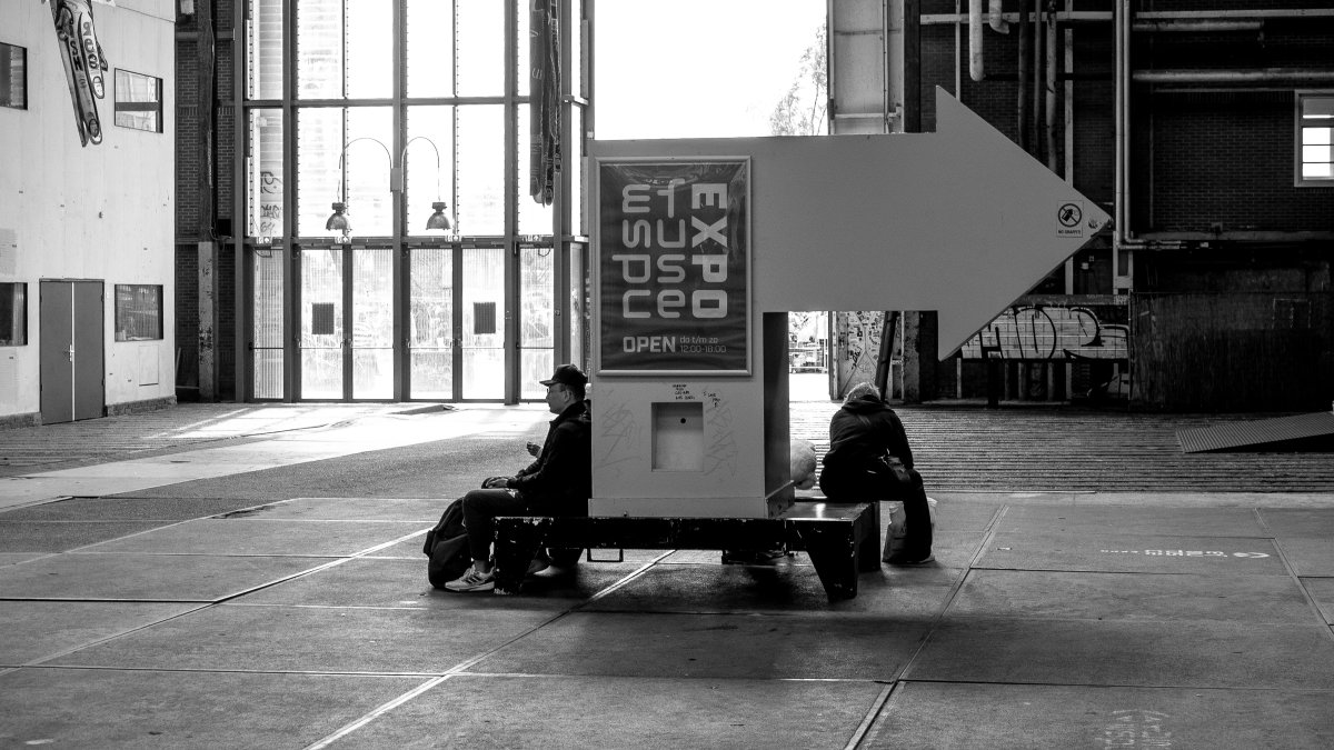 Straatfotografie Amsterdam april 2024
#straatfotografie #streetphotography #street #streetlife #streetphotographer #straatfoto #stadsfotografie
©johanhiemstra.com 📷 OLYMPUS PEN EP5