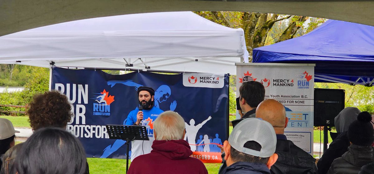 Run4Abbotsford's tweet photo. 𝐑𝐔𝐍 𝐅𝐎𝐑 𝐀𝐁𝐁𝐎𝐓𝐒𝐅𝐎𝐑𝐃

The first Annual Charity Run organised by Ahmadiyya Muslim Youth Association raised $15,000 in support of Abbotsford Regional Hospital. Thank you to everyone who participated, donated, and supported this important cause. 

#RunForAbbotsford https://t.co/rZIc706y9s