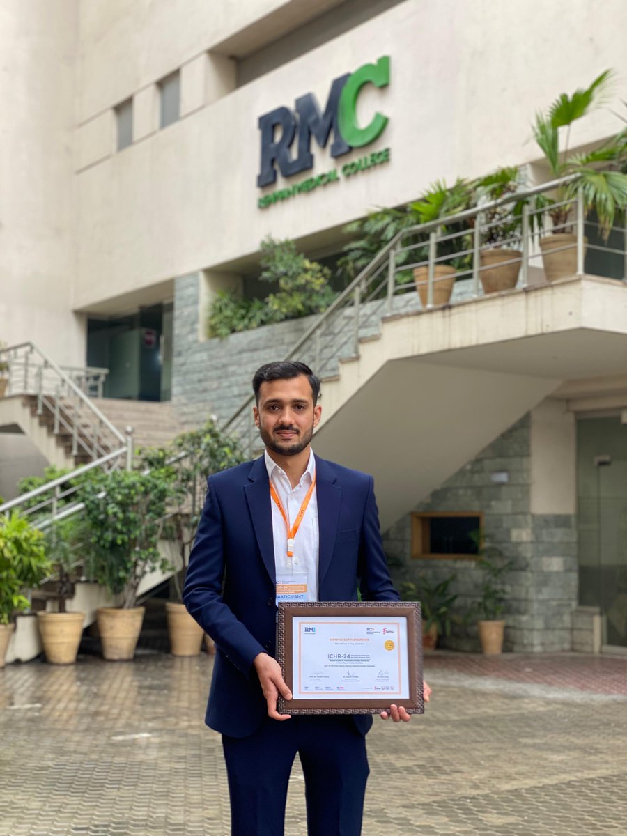 🎉 Exciting news! Our team clinched 1st place at ICHR24 at <a href="/RMIOfficial/">RMI Official</a> in the undergraduate poster presentation category with the study 'Role of ChatGPT in Clinical Practice. Kudos to the winning team for their innovation and dedication! #HealthcareAI
kmc.edu.pk/kmc-achieved-f…