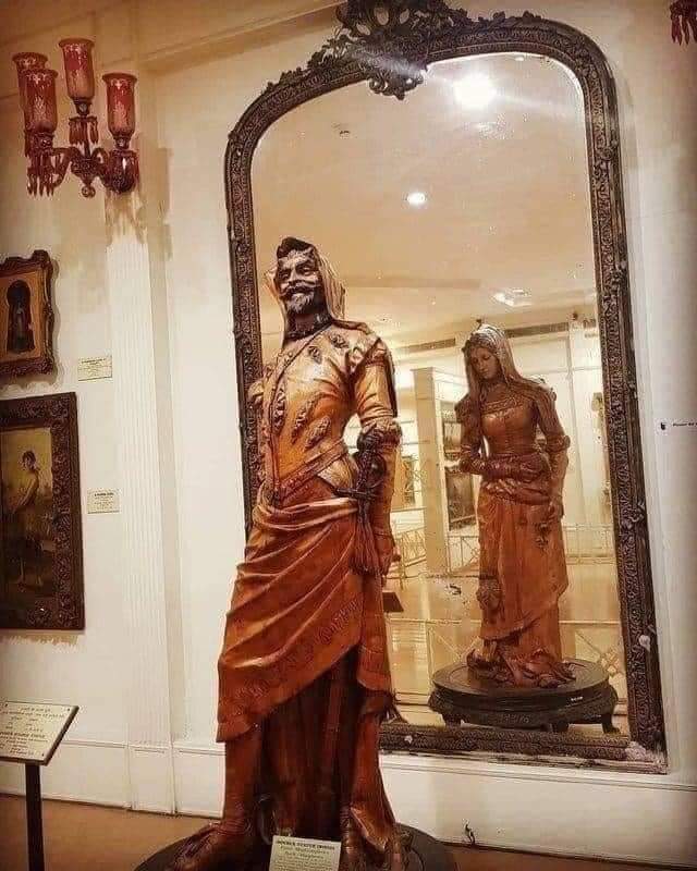 One of the most incredible sculptures in the world - 'The Double Statue of Mephistopheles and Margarita' : Statue of Mephistopheles and Margaretta, a 19th Century CE, wooden double sculpture featuring two images carved on opposite sides; it portrays two characters from German…