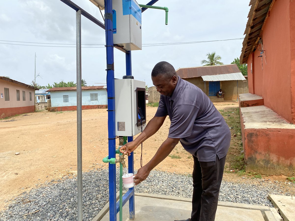 Access to safe water transforms the lives of residents of Otoase village in Ghana thanks to an initiative by Grundfos SafeWater. Click here to read the full story: gfos.ly/6011b68DZ