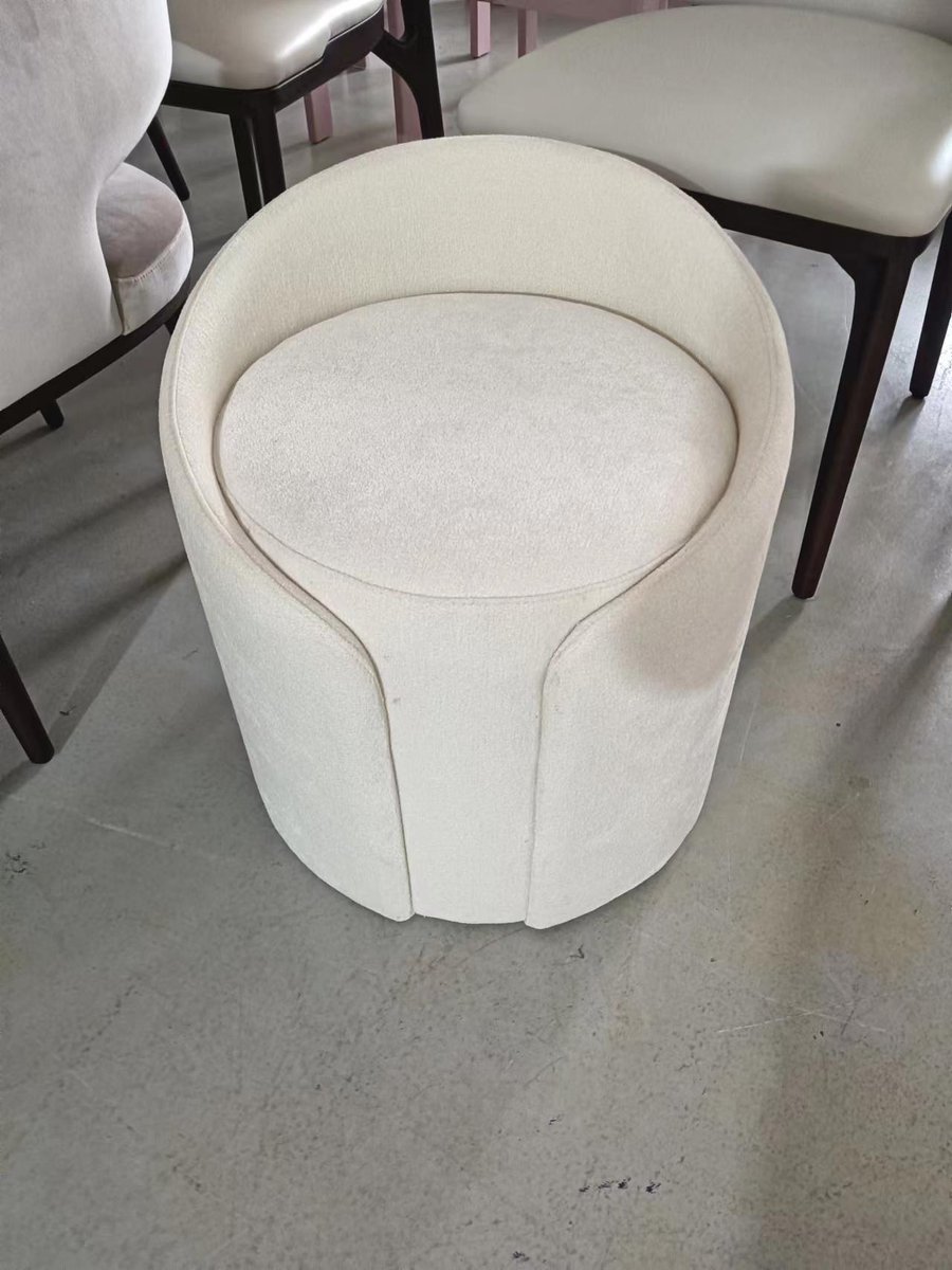 Italian light luxury design bedroom dressing chair
qyfurnishing.com
Whatsapp: +86 180 2637 3344
email: home02@qyfurnishing.com
#dressingchair #bedroomfurniture #interiordesign #luxuryhome #homedesign