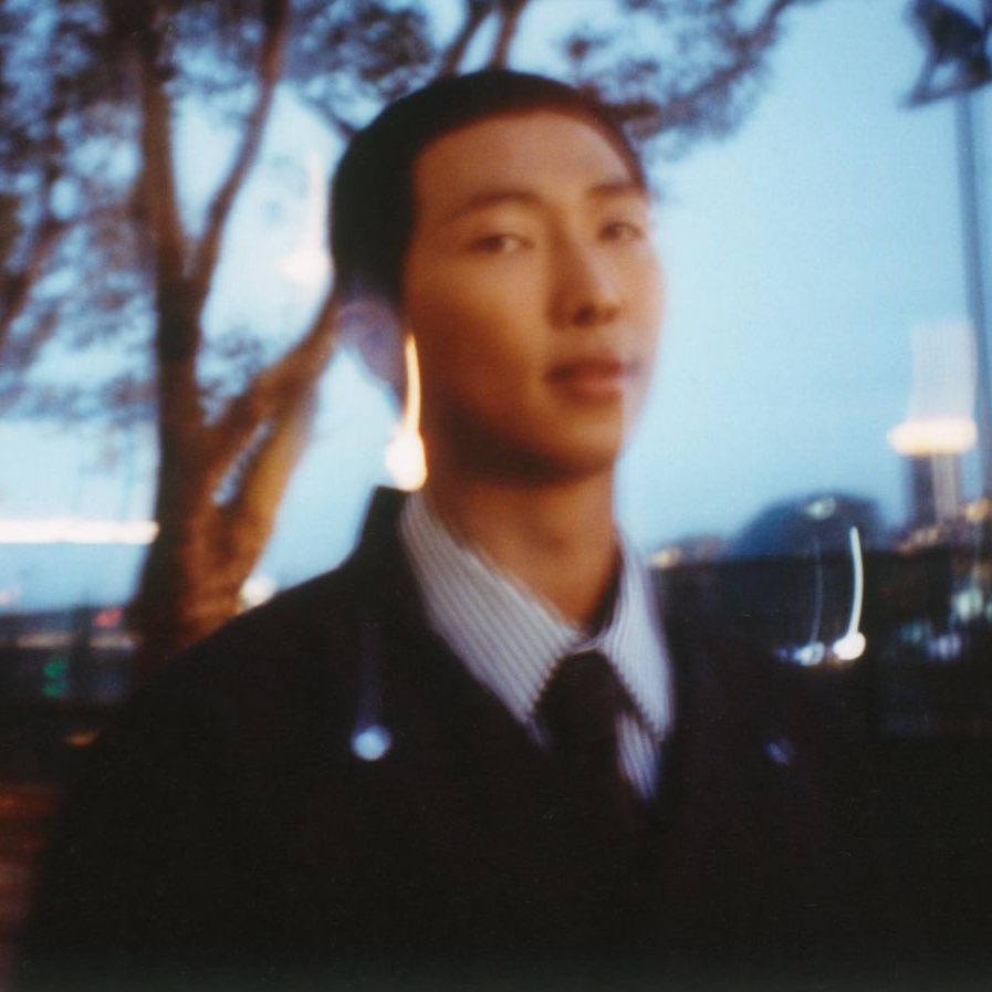 EB0YRM's tweet photo. namjoon in a suit is my weakness https://t.co/OekbK69X1r