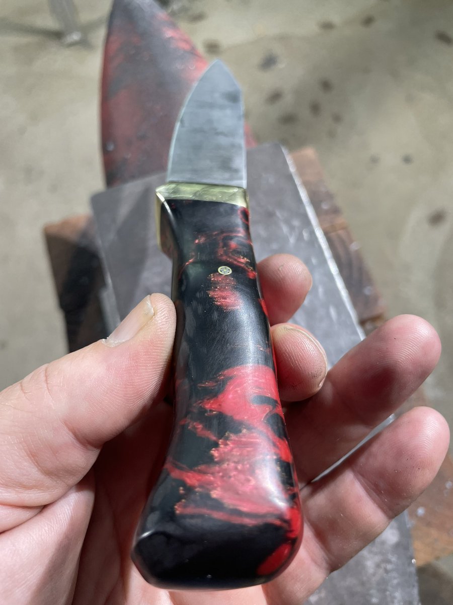 jmcdanielx's tweet photo. Second knife done, learned a lot. https://t.co/0rdbeOie95