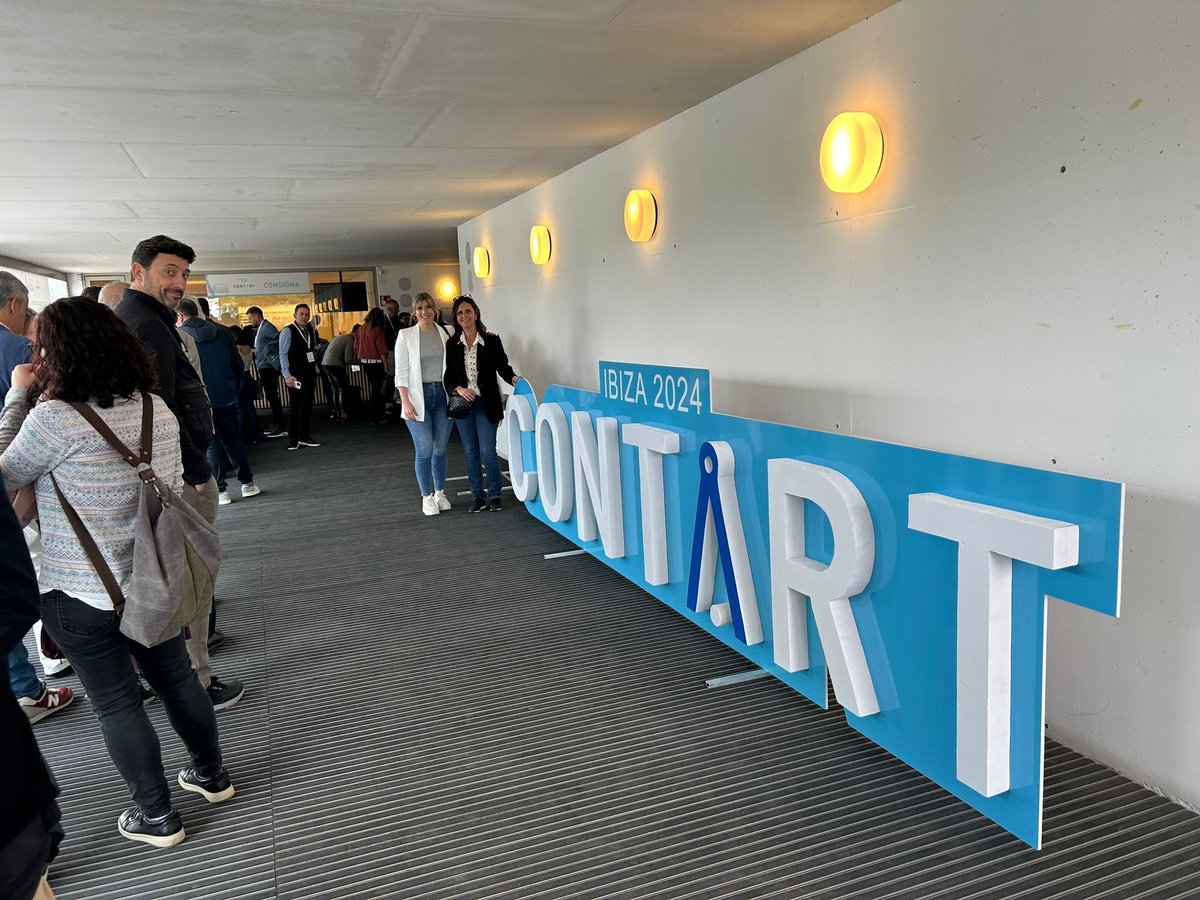 COAATH's tweet photo. Buenos días. Comenzamos la semana en #Coaath recordando algunos de los momentos vividos en #Contart2024
Gracias a los compañeros de Ibiza por la magnífica acogida en esta convención de la #ArquitecturaTécnica https://t.co/fbHGQYcRV7