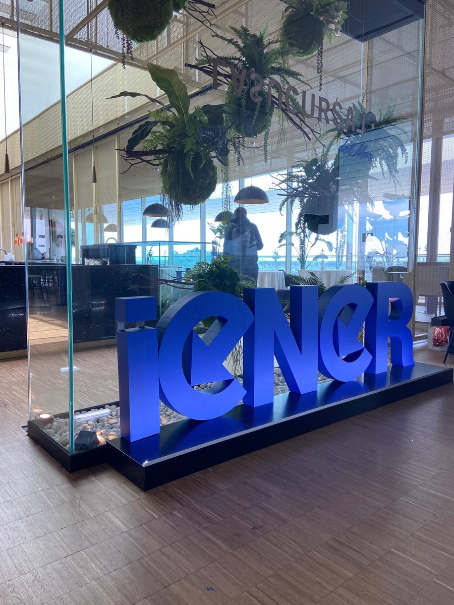 ¡Éxito total en el V Congreso Internacional de Ingeniería Energética! 📢

Desde AVS Consulting, a través de nuestra compañera Aída Pedrera, estuvimos presentes para intercambiar conocimientos y estar al tanto de las últimas tendencias del sector.

#iENER #IngenieríaEnergética