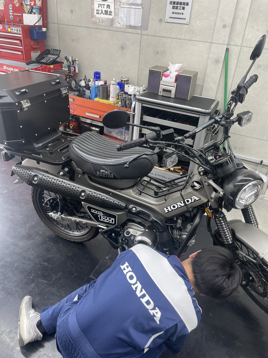 muno_102's tweet photo. 予定より早くｷﾀ━━━(ﾟ∀ﾟ)━━━!!
ｶｯﾁｮｲｲ‼︎
#ct125
#モリワキモンスター
#blacklimited https://t.co/OWBCLZLBHe