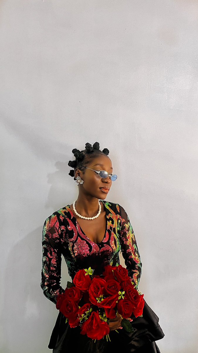Skinny_mini__'s tweet photo. Today is a national holiday! 🎉

My life is blessed, and I know it.
Here’s to another phase in life, another stage of excellence and another opportunity for growth🥂🥂

HAPPY BIRTHDAY TOLU BILLION DOLLARS!✨ https://t.co/DLHZ5BMOAA