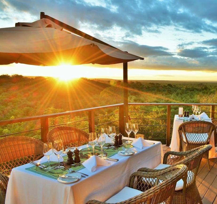 AlafriqueZ's tweet photo. Have you imagined a sunrise or sunset in African?

Well, we have great deals for your African Safaris and Tours experience particularly in the KAZA area.

Contact us:
📞 +263 77 250 9354
📧 bookings@alafrique.com
🌐 https://t.co/Zl1l5GTH2S
#RefreshWithAnAdventure https://t.co/kq2bOVEMor