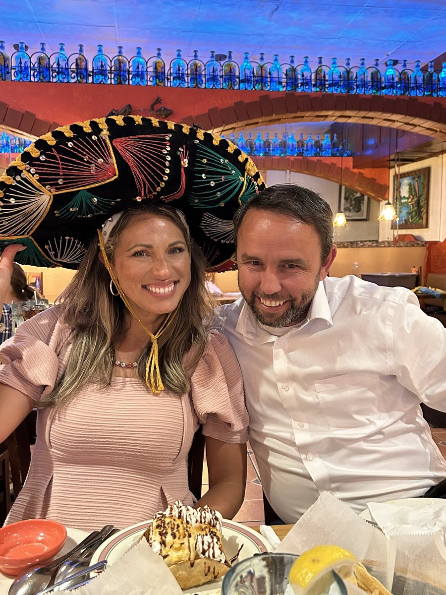 Celebrating my wife’s birthday at my favorite place :) #mexican