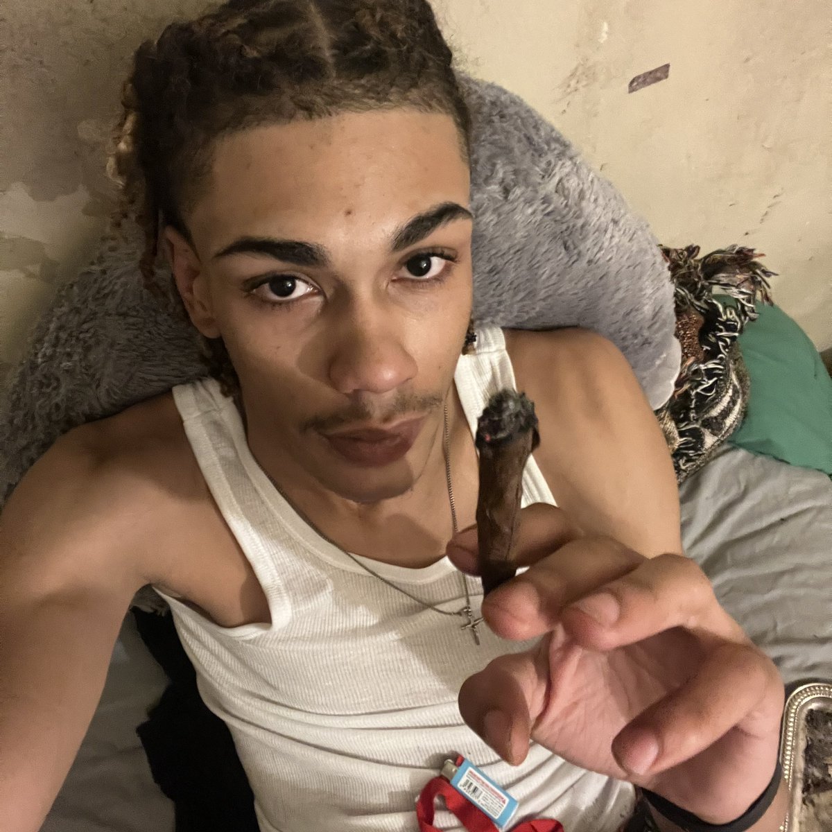 Ricksta4L's tweet photo. mid stage starter locs 💔 https://t.co/JVdnjGGRMU