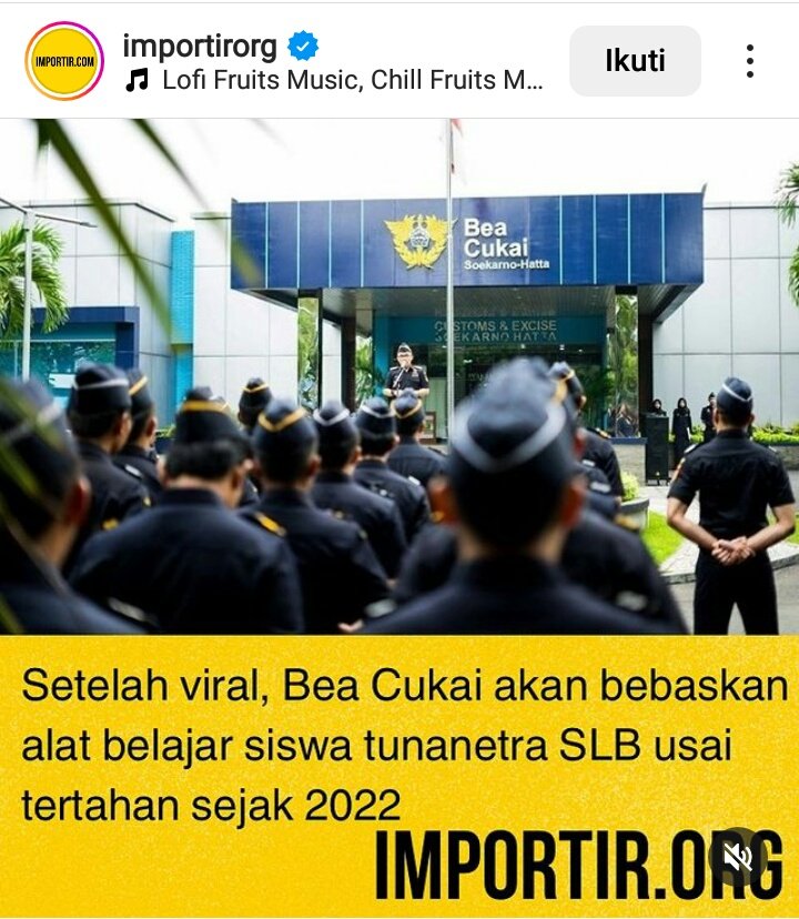 He he he 😊
Lagu lama.!
Semua udah pada tahu gimana kelakuan pejabat / petugas di negeri +62