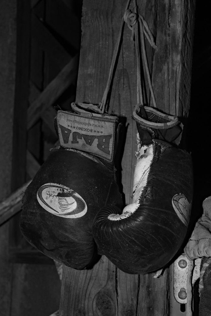 chantheboxer's tweet photo. When life knocks you down, stand up and say “you hit like a bitch.”

Hello, names bang chan, you can call me chan for short.

but enough with formal introductions, how about we get in the ring and really get to know each other? https://t.co/bCn2UcWj0o