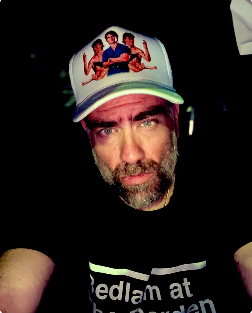 The_Technician1's tweet photo. Yes, the Mets City Connect is dope

But

Nothing beats my Dalton #RoadHouse hat 

#JustBeNice
#BradWesley
#Dalton
#Swayze 
#RightBoot https://t.co/OzJwjjCKwS