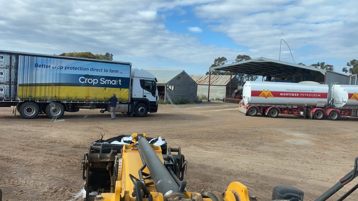 A delivery of some seeding essentials this morning 💸💸, getting right into the swing of things now 🚜💨