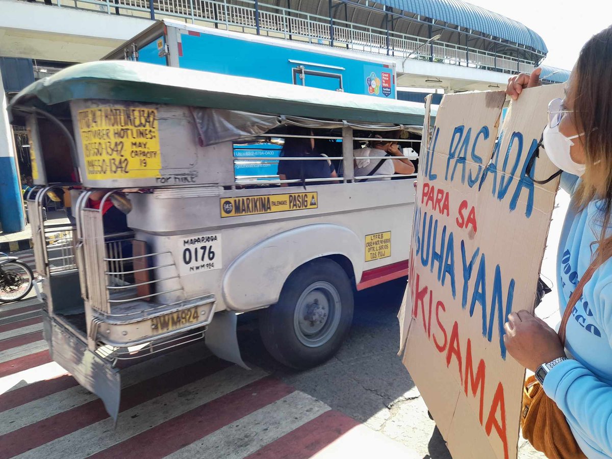 KabataanPLPasig's tweet image. Inaanyayahan namin ang lahat ng kabataan at mamamayan na sumama sa pagkilos para sa kinabukasan ng ating transportasyon.

#NoToJeepneyPhaseout 
#NoToPUVModernizationProgram 
#NoToPUVPhaseout 

Join Kabataan Partylist - Pasig!
bit.ly/KPL-PasigMassO…