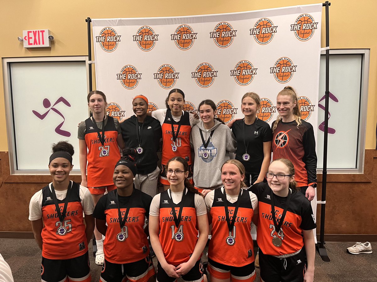 Shockers 14U took 2nd 🥈 in the Platinum division <a href="/ROCKSpringClass/">The ROCK Spring Classic</a> in Wisconsin this weekend. Despite falling a bit short in the championship, I could not be more proud of these ladies and what they achieved. Take notice of this group! They are special! #shockcities ⚡️