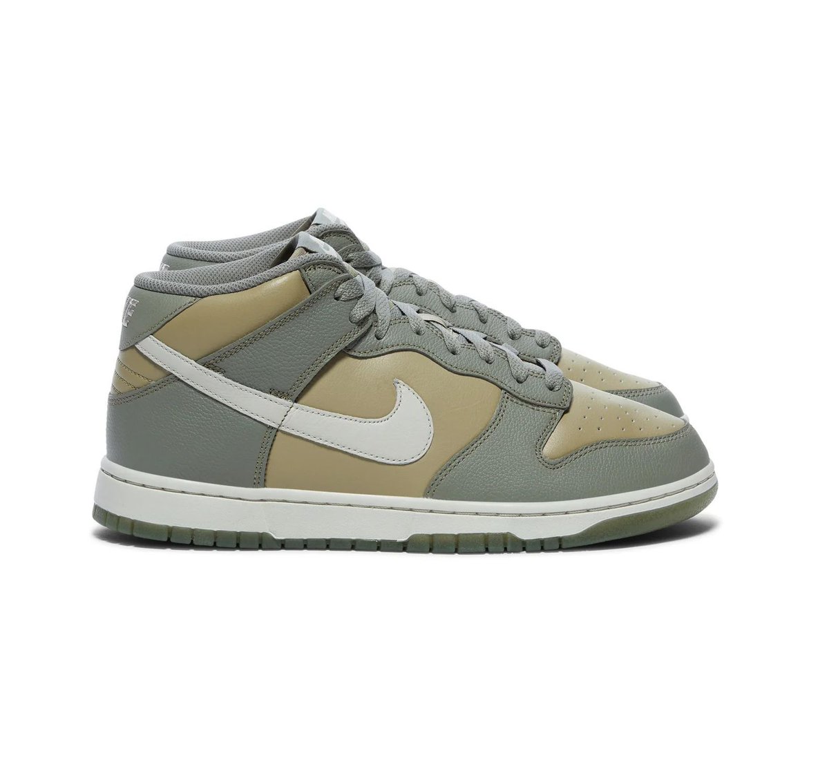 SneakerShouts's tweet photo. PRICE DROP: 40% OFF + free shipping on the Nike Dunk Mid "Dark Stucco" 

BUY HERE: https://t.co/iN4r5rS38T https://t.co/8ThFNvl3JM