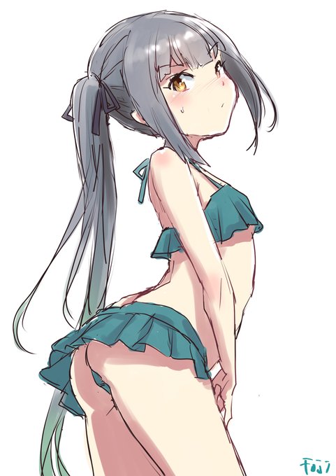 霞ちゃんもう結構暑いし水着に着替えちゃってもいいよ 