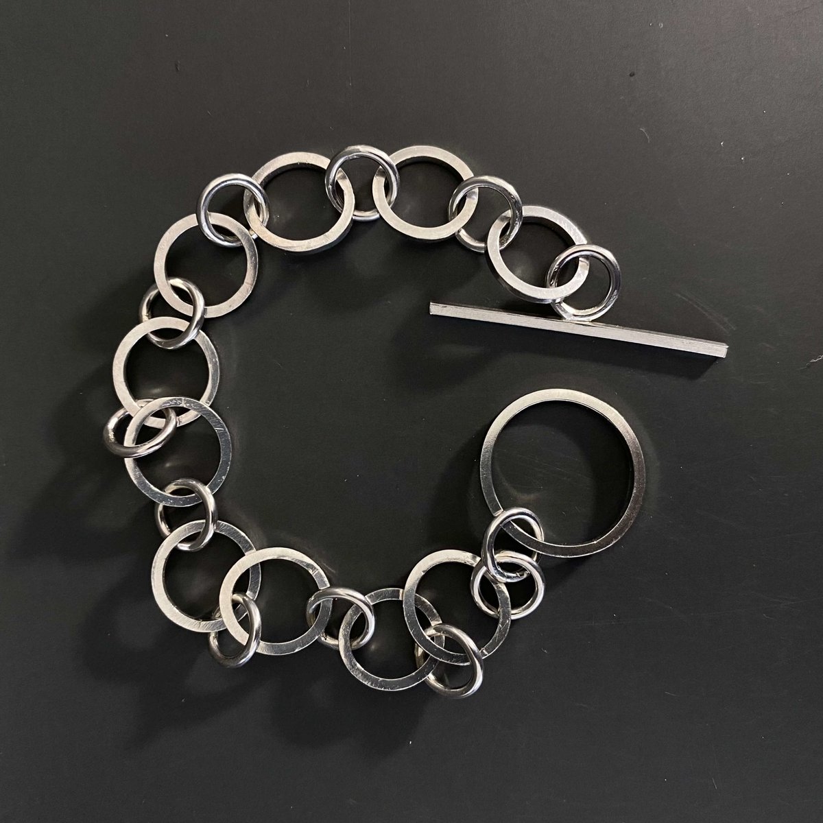 Contemporary Handmade Chunky Sterling Silver Circle Bracelet tuppu.net/6d623c0d #shopsmall #inbizhour #HandmadeHour #giftideas ##UKGiftHour #UKHashtags #MHHSBD #bizbubble #SilverBracelet