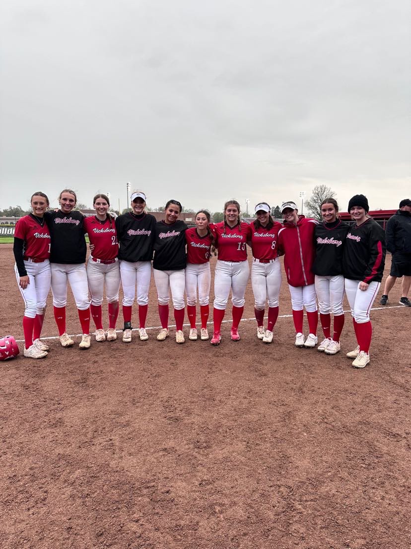 Vicksburg High School Softball tweet media
