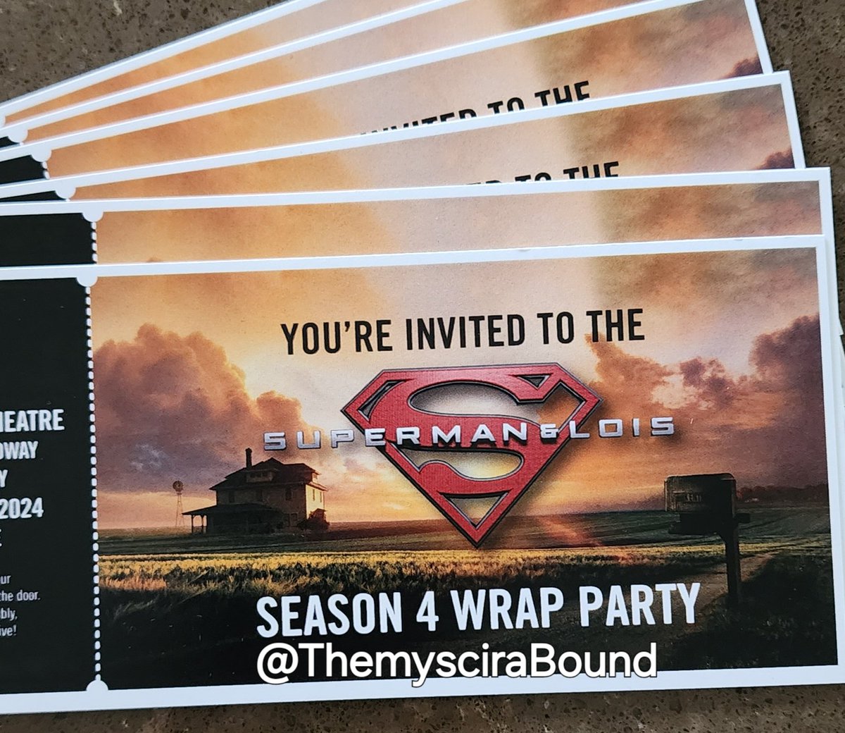 Certain members of the #SupermanAndLois crew received a Smallville High "yearbook" at the wrap party