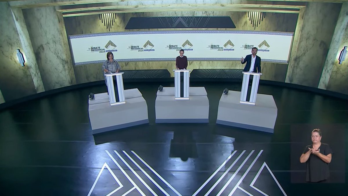 #DebateINE El candidato de Movimiento Ciudadano, Jorge Álvarez Máynez, propone que las becas a estudiantes no terminen cuando concluyan sus estudios.
👉 youtube.com/watch?v=cJnfAD…