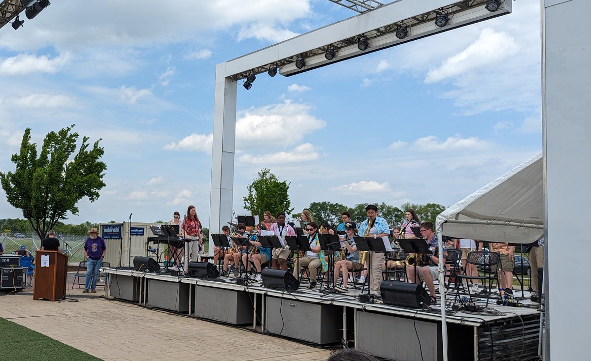 The Blaze Jazz Band performing at the Murfreesboro Jazz fest! Thanks to <a href="/RCSArts/">Lindsay Halford</a> for helping organize the event!