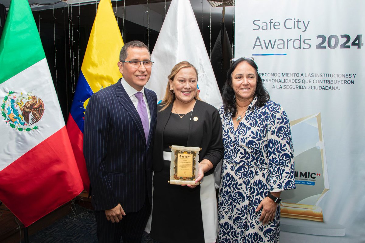 #Loultimo La XII Misión de Ciudades Seguras otorgó los Safe CIty Awards 2024 en la categoría Percepción de Inseguridad Ciudadana a las Municipalidades de @MuniDeMagdalena @munisanisidro @MuniMiraflores @MunideSanBorja @munijesusmaria @munibarranco @MuniSanMiguelPE